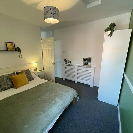 2 Bed Central Cardiff Apartment - Sleeps Five! Exterior photo